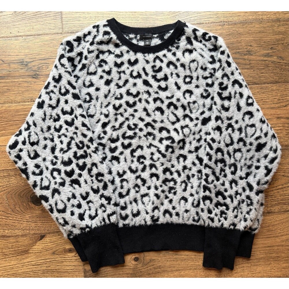 Halogen 3X Fuzzy Leopard Print Sweater Gray Black Eyelash Knit Plush Plus